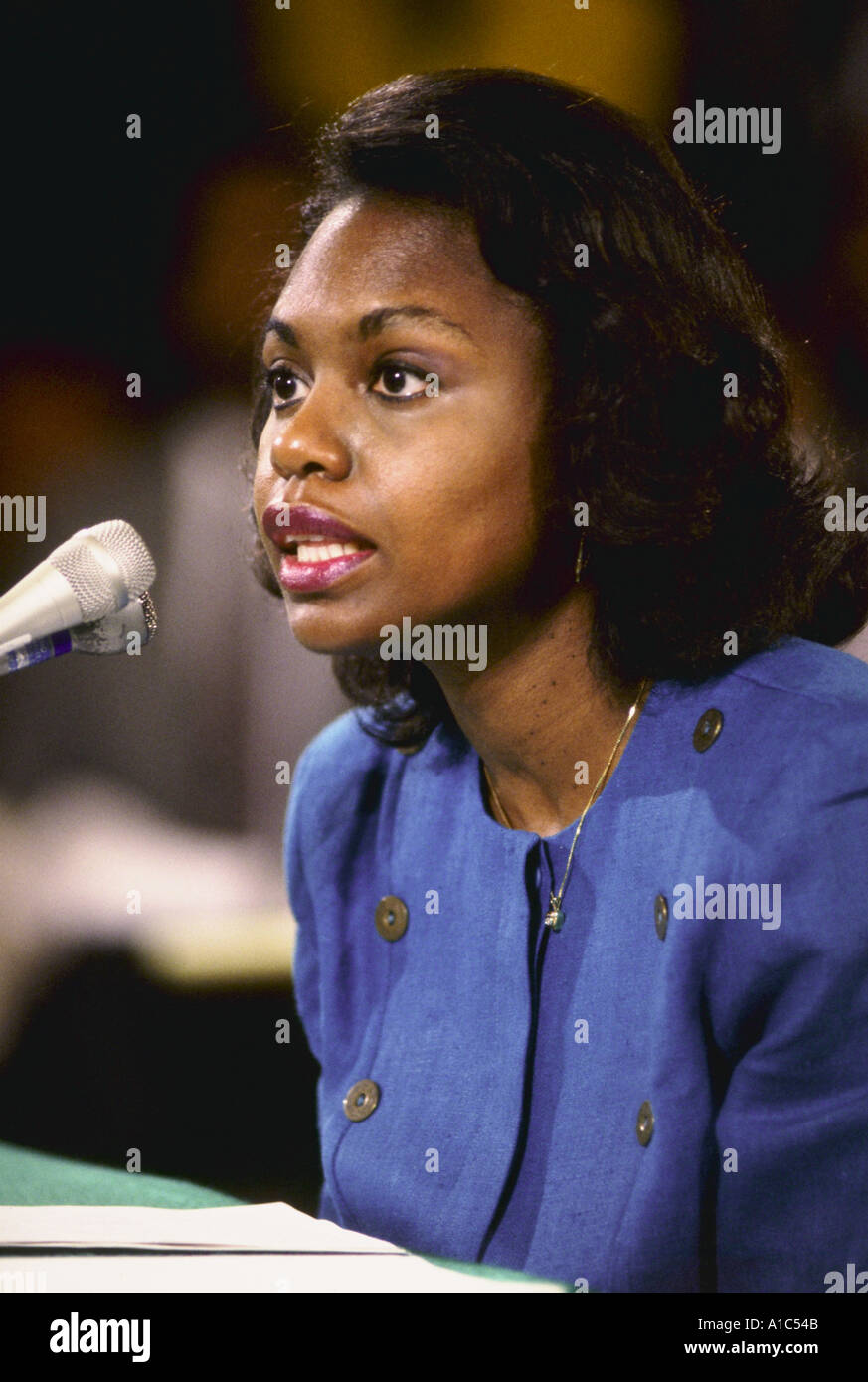 Clarence thomas oyendo fotografías e imágenes de alta resolución - Alamy - What Did Anita Hill Accuse Clarence Thompson Of