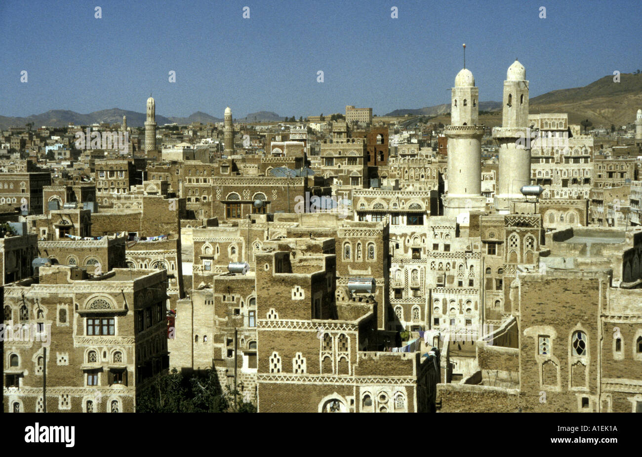 Vista De Sana A Capital De Yemen Y Un Sitio De Patrimonio Mundial De La Onu Fotografia De Stock Alamy