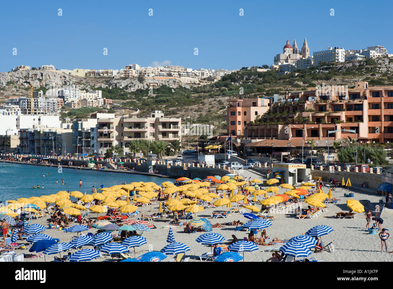 Y Melliah Mellieha Bay beach, Malta Foto de stock