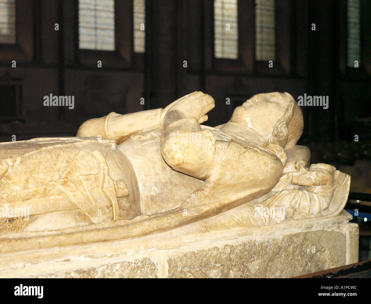Catedral de Salisbury Salisbury, Wiltshire, Inglaterra efigie de John Lord Cheney Alguacil a Obispos Beauchamp y Woodville Foto de stock
