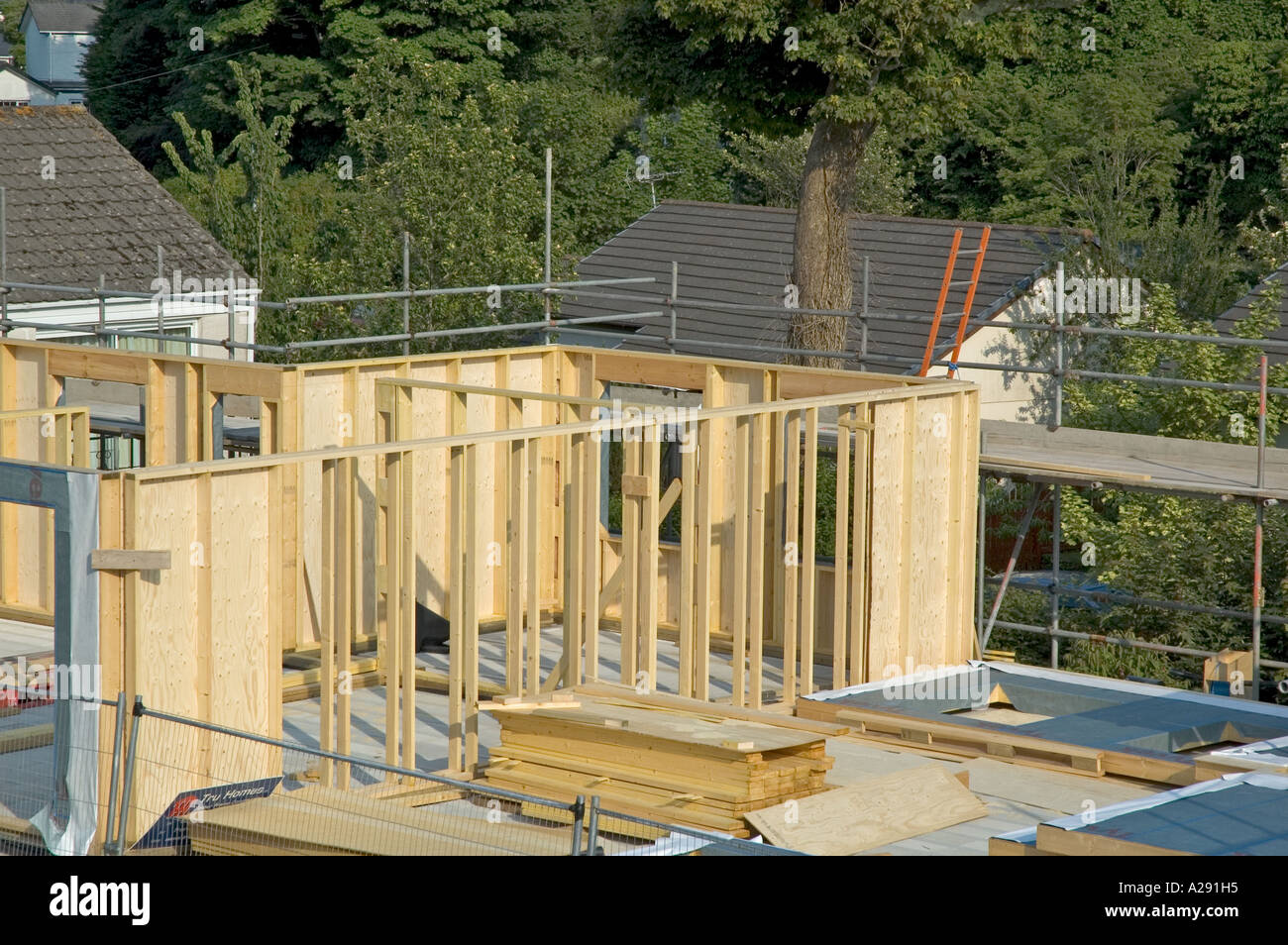 Un entramado de madera casa en construcción Foto de stock