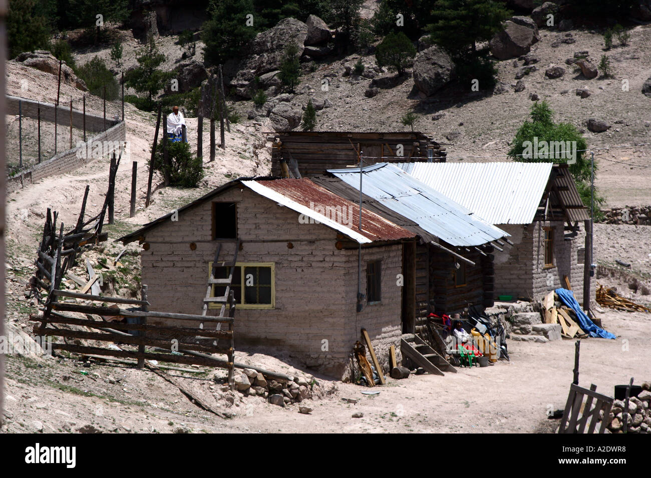 Casa tarahumara fotografías e imágenes de alta resolución - Alamy