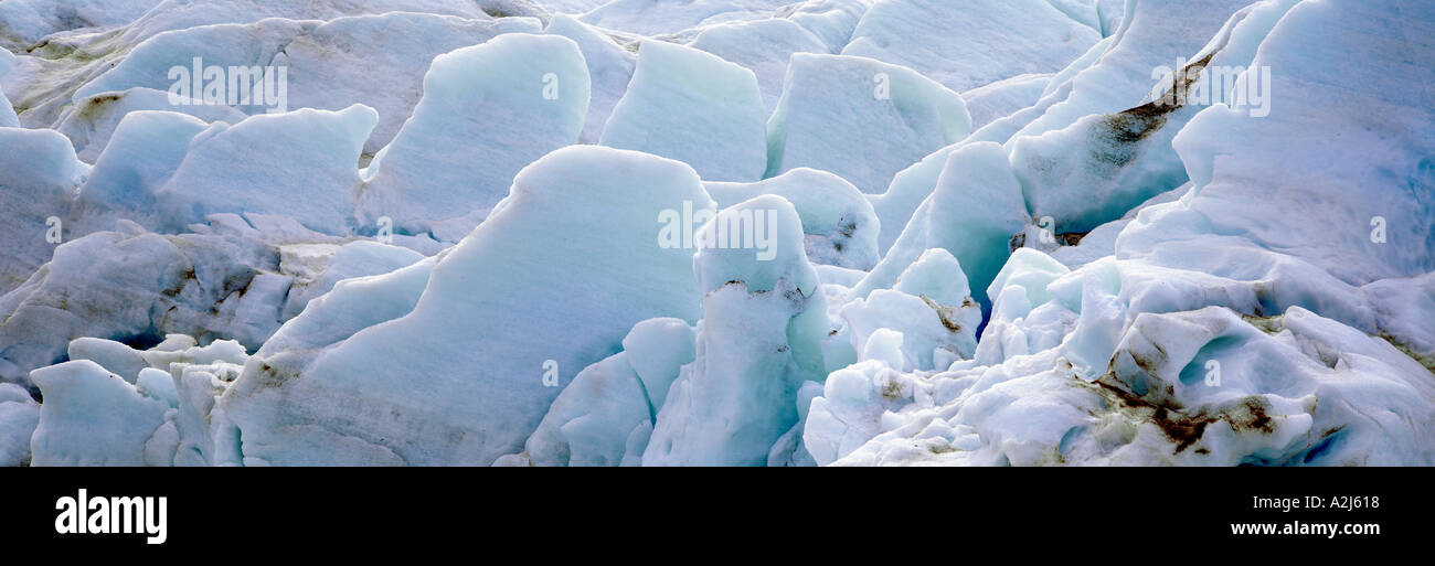 Salida glaciar en campo de hielo Harding Kenai Mountains Seward Alaska Foto de stock