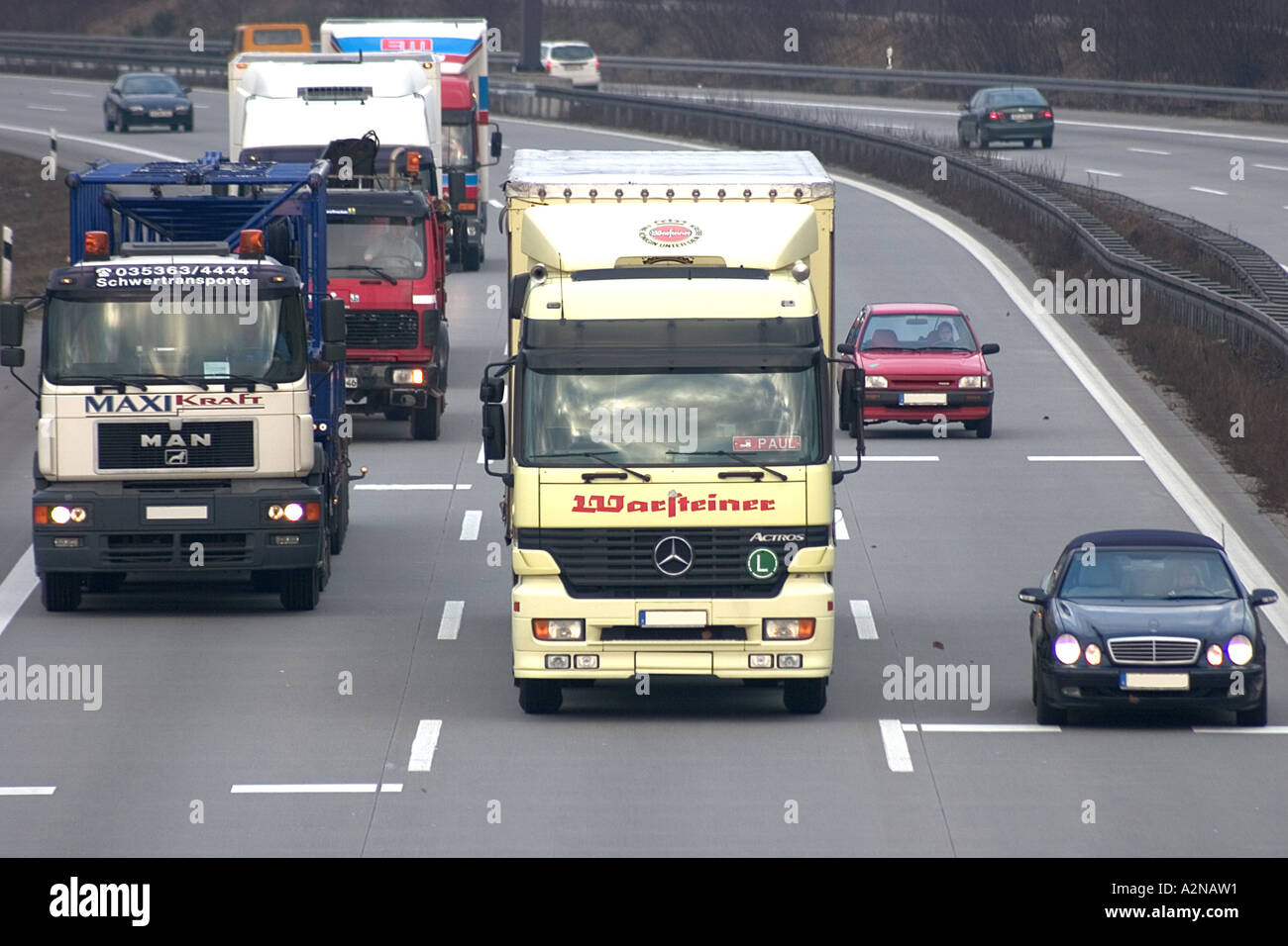 Freeway;autopista supercarretera;;thruway Foto de stock