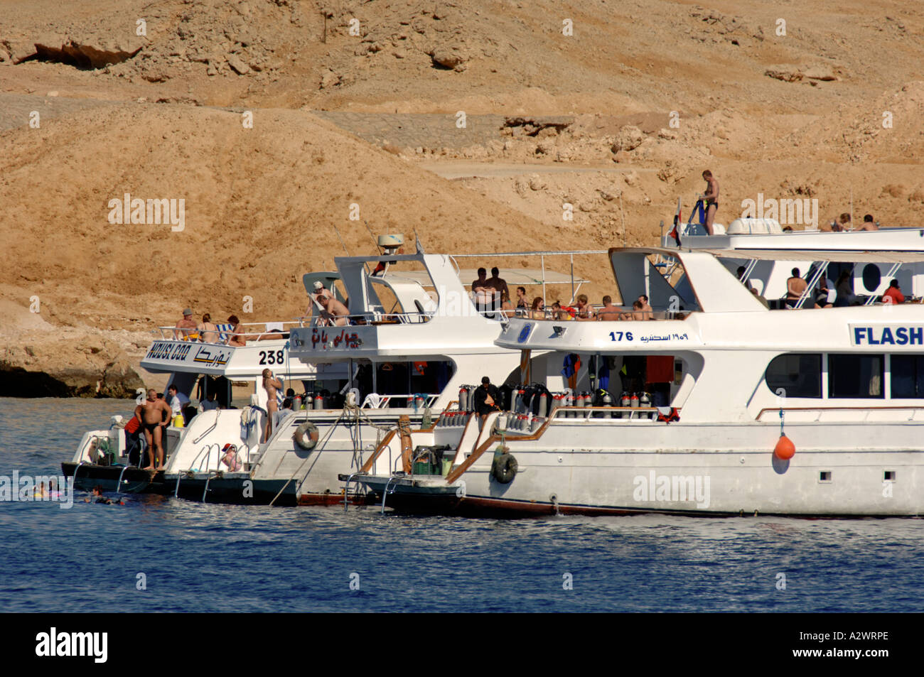 Barco de buceo, Sharm El Sheikh, Egipto Foto de stock
