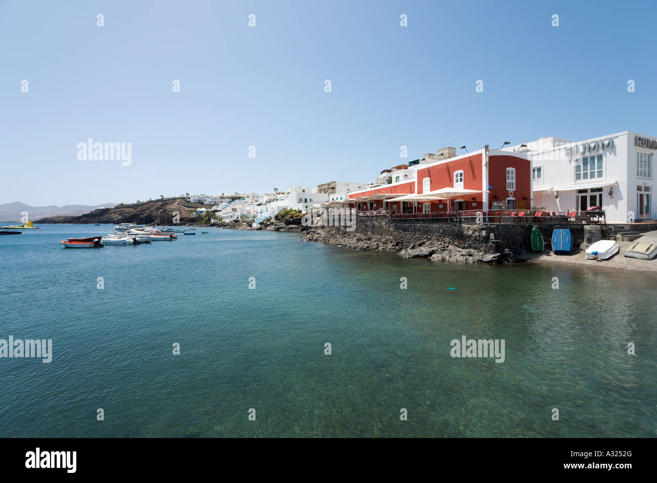 Lanzarote Puerto Del Carmen Casco Antiguo Fotos e Imágenes de stock Alamy