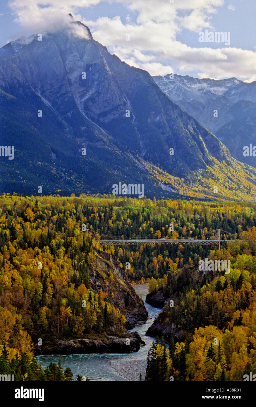 Bulkley river fotografías e imágenes de alta resolución - Alamy