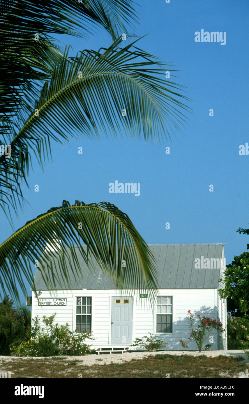 La Iglesia Bautista de Pequeño Caimán Islas Caimán BWI Caribe Foto de stock