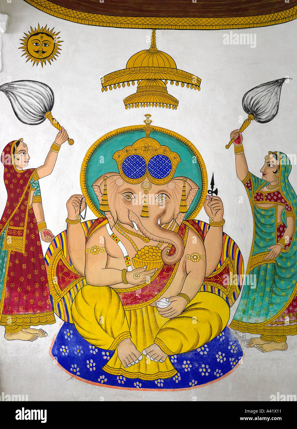 La pintura de la pared del Señor Ganesha en Udaipur en India Foto de stock