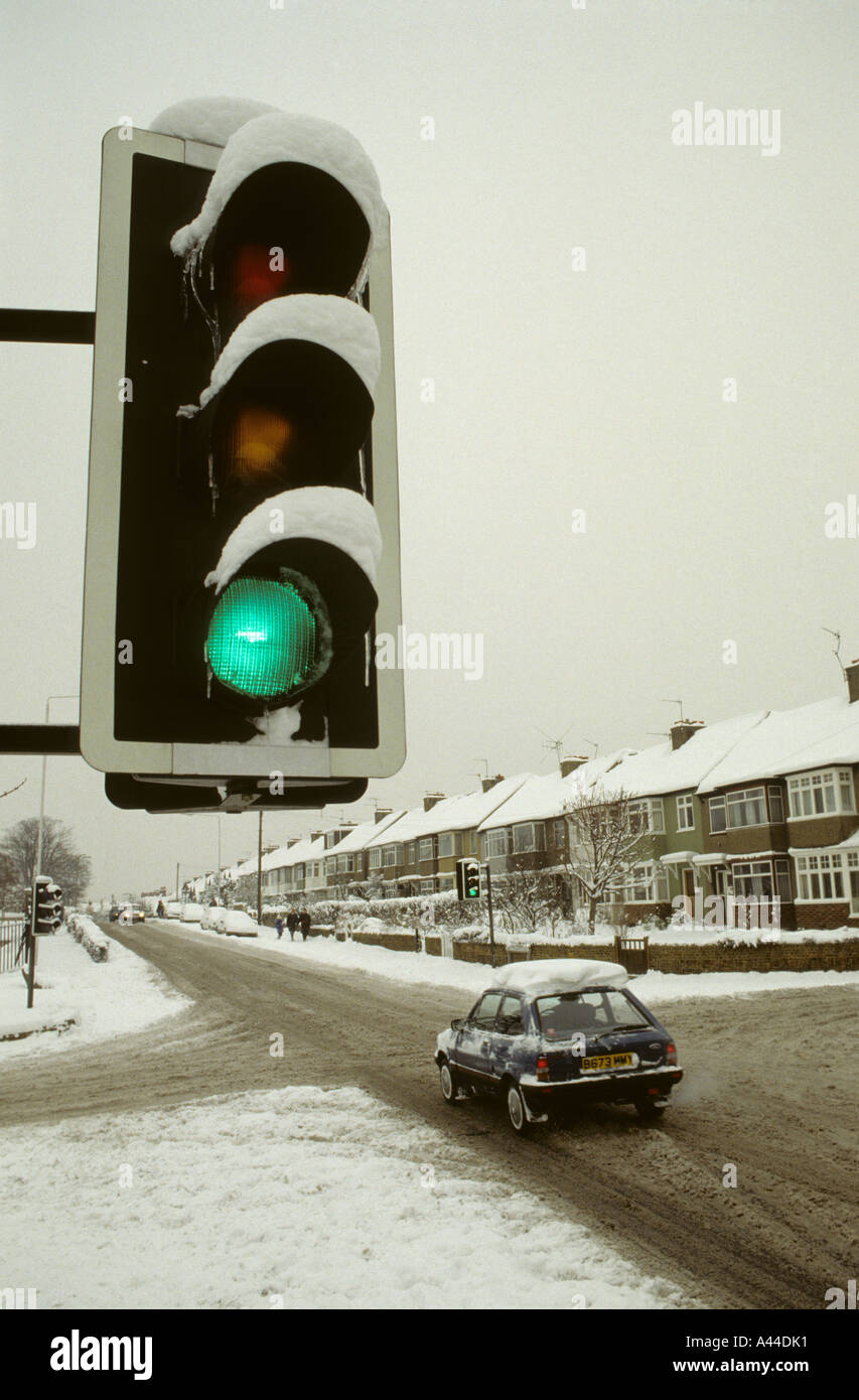 Las fuertes nevadas en Gravesend, Kent 1987 Foto de stock