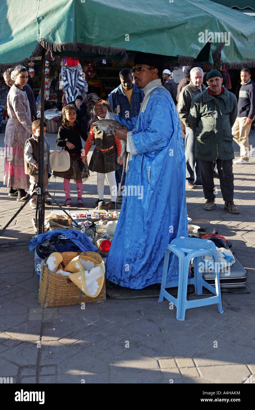 Chamán de Jemaa el Fna en Marrakech, Marruecos, Foto de stock
