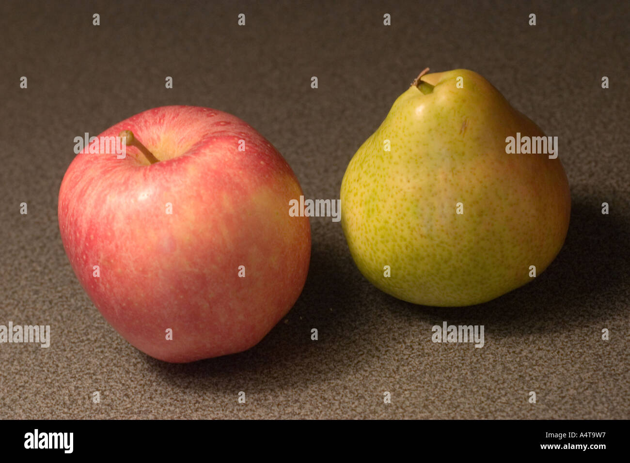 Manzana y pera Foto de stock