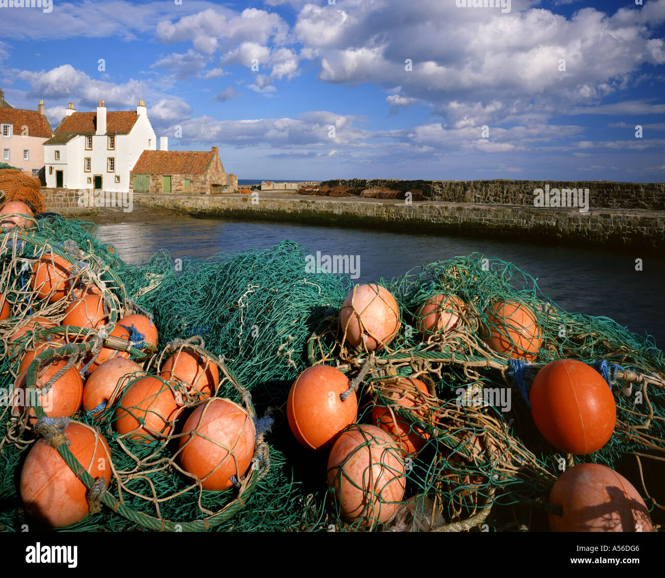 GB - Escocia: Pittenweem Harbour Foto de stock