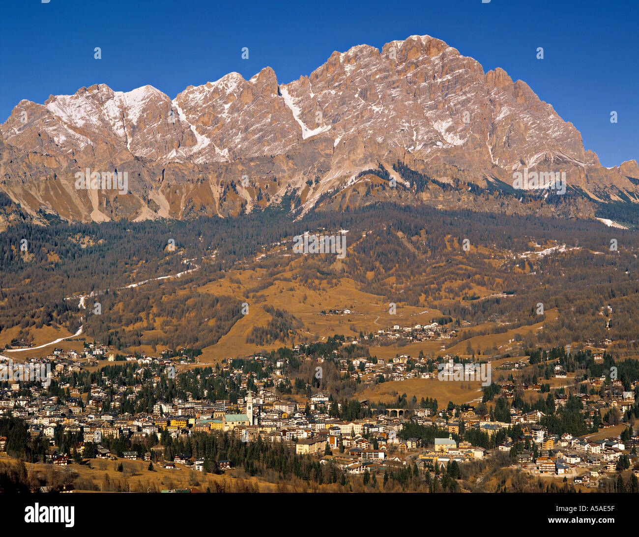 Walter cortina fotografías e imágenes de alta resolución - Alamy