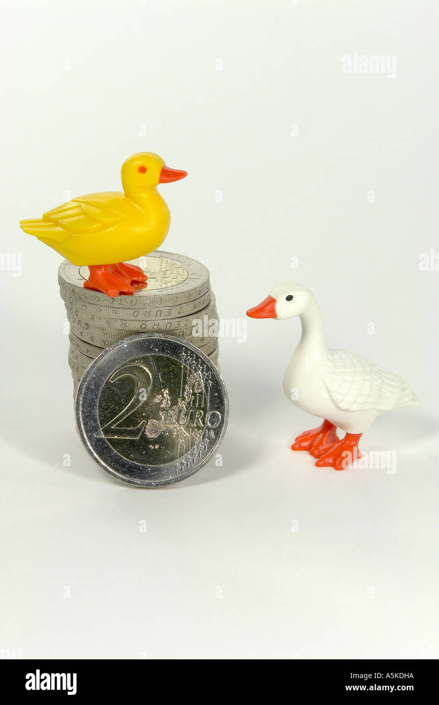 Imagen de símbolo para los costes a causa de la gripe aviar (investigaciones, la eliminación de los animales muertos, limpieza arriba Foto de stock