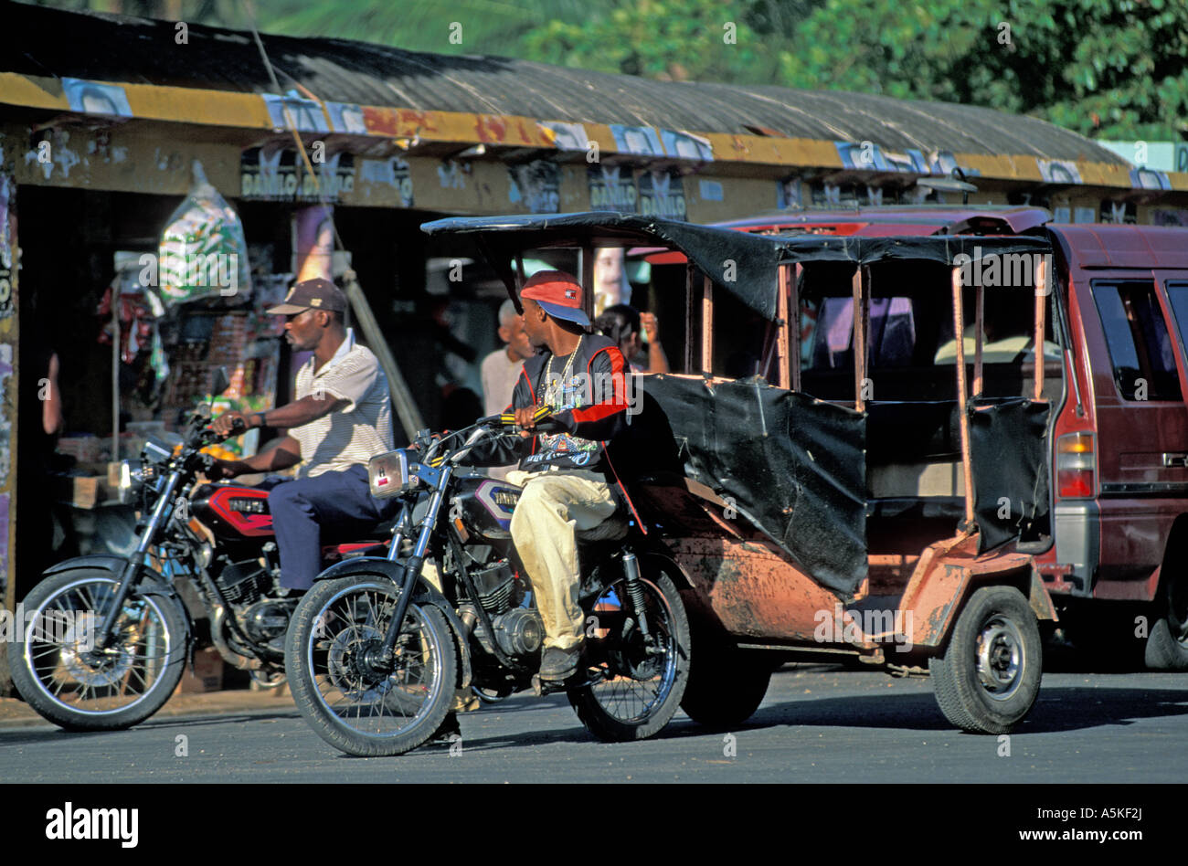Motoconcho samana dominican republic fotografías e imágenes de alta