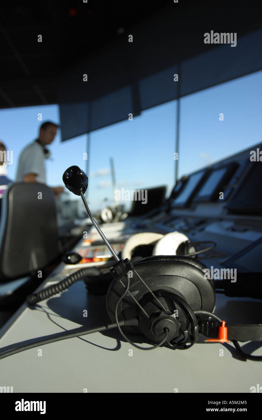 ATC, Control del Tráfico Aéreo torre de control del aeropuerto Foto de stock