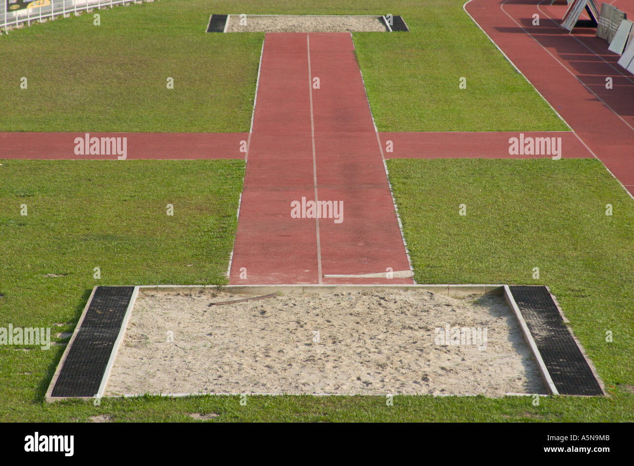 Jump Pit Fotos e Imágenes de stock Alamy