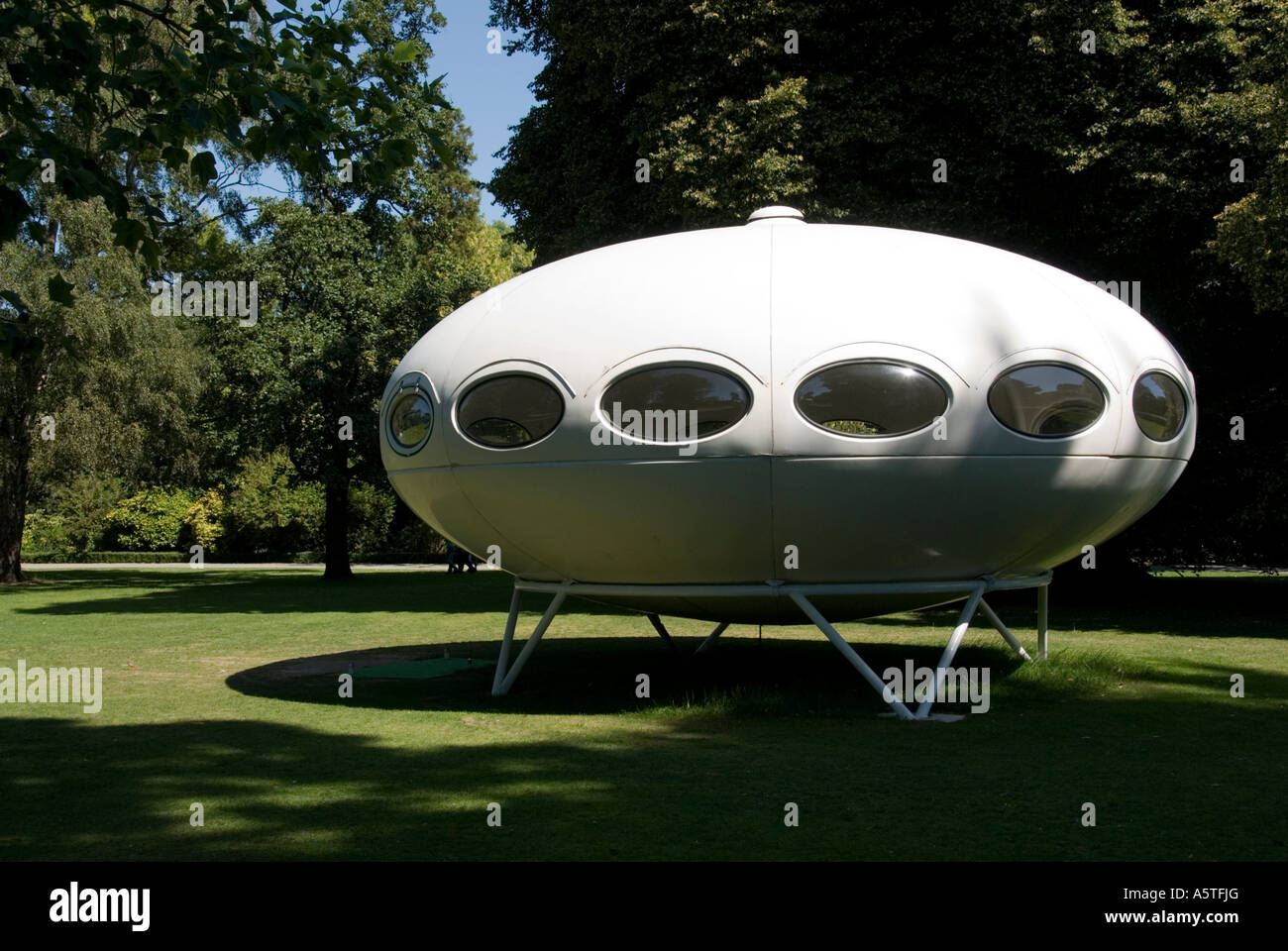Un Futuro house en exhibición en el Jardín Botánico de Christchurch Nueva Zelanda Foto de stock