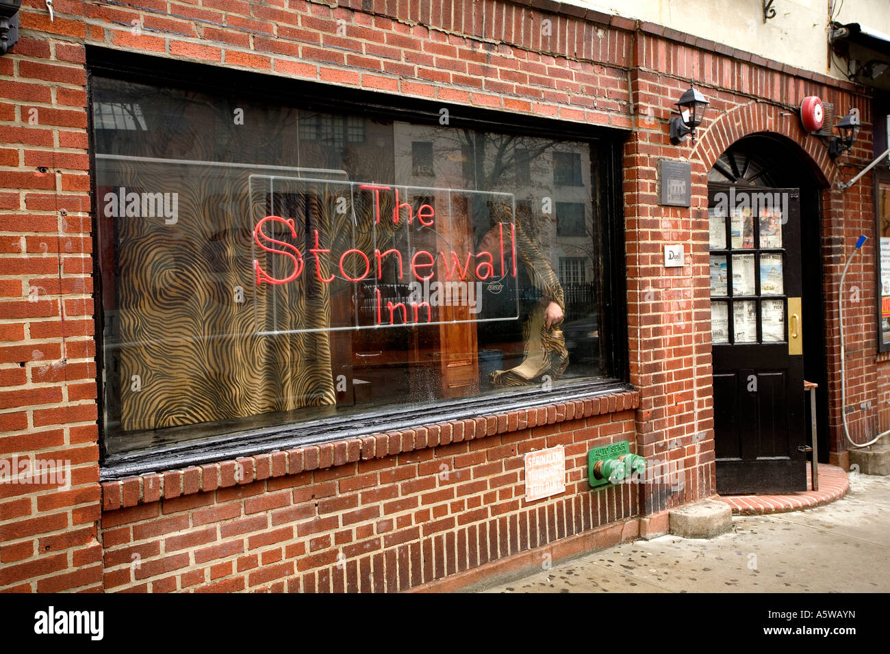 El bar Stonewall en Greenwich Village en la Ciudad de Nueva York, EE.UU. 2007 Foto de stock
