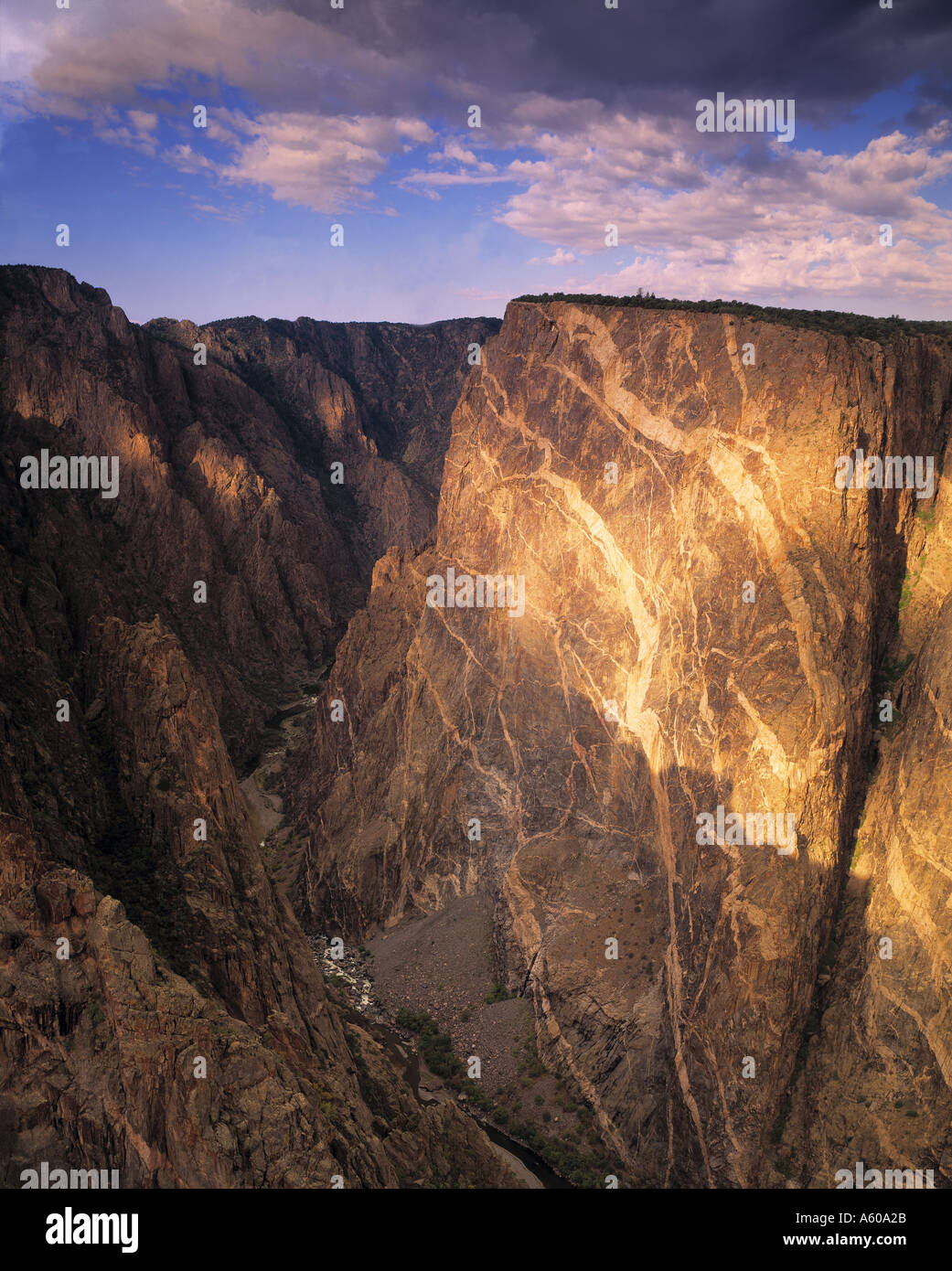 La pintura en la pared del Cañón Negro del Gunnison Colorado Parque Nacional Foto de stock