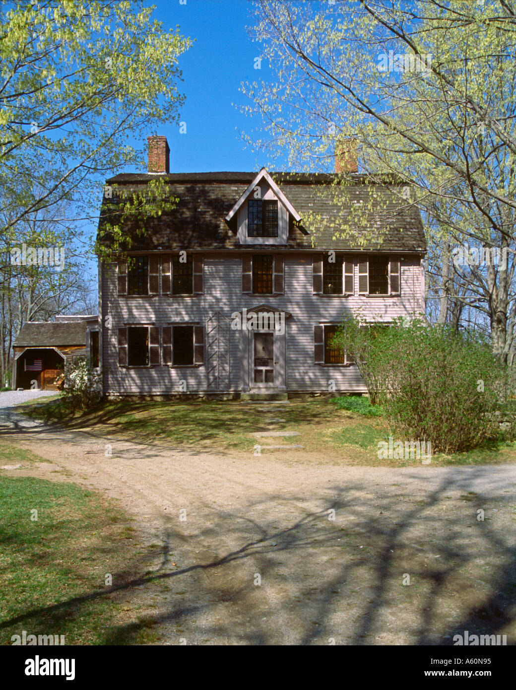 El Old Manse Concord Massachusetts EE.UU. Foto de stock