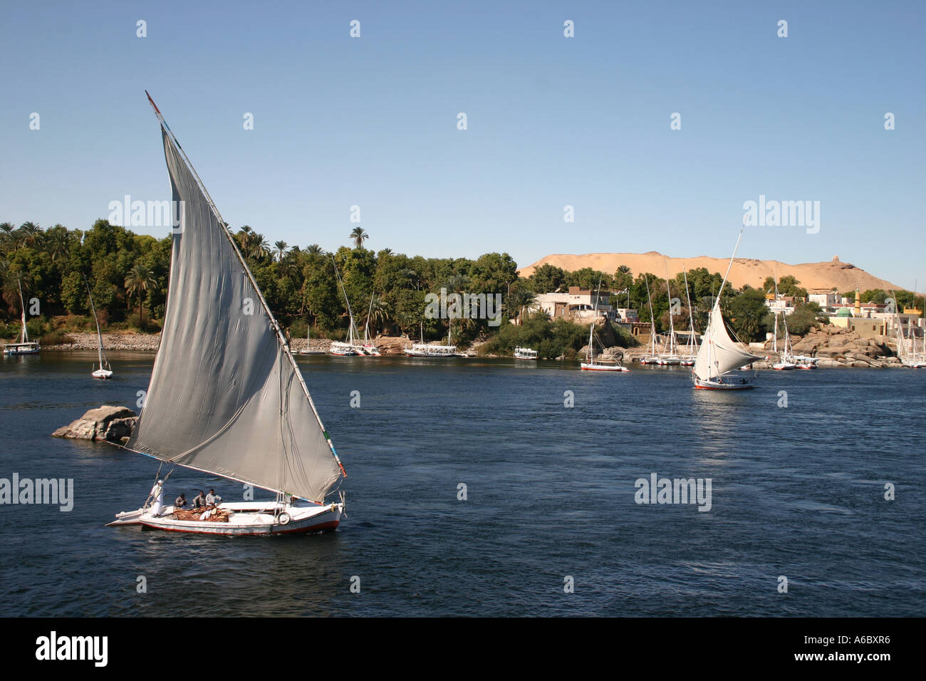 El Nilo en Aswan. Foto de stock