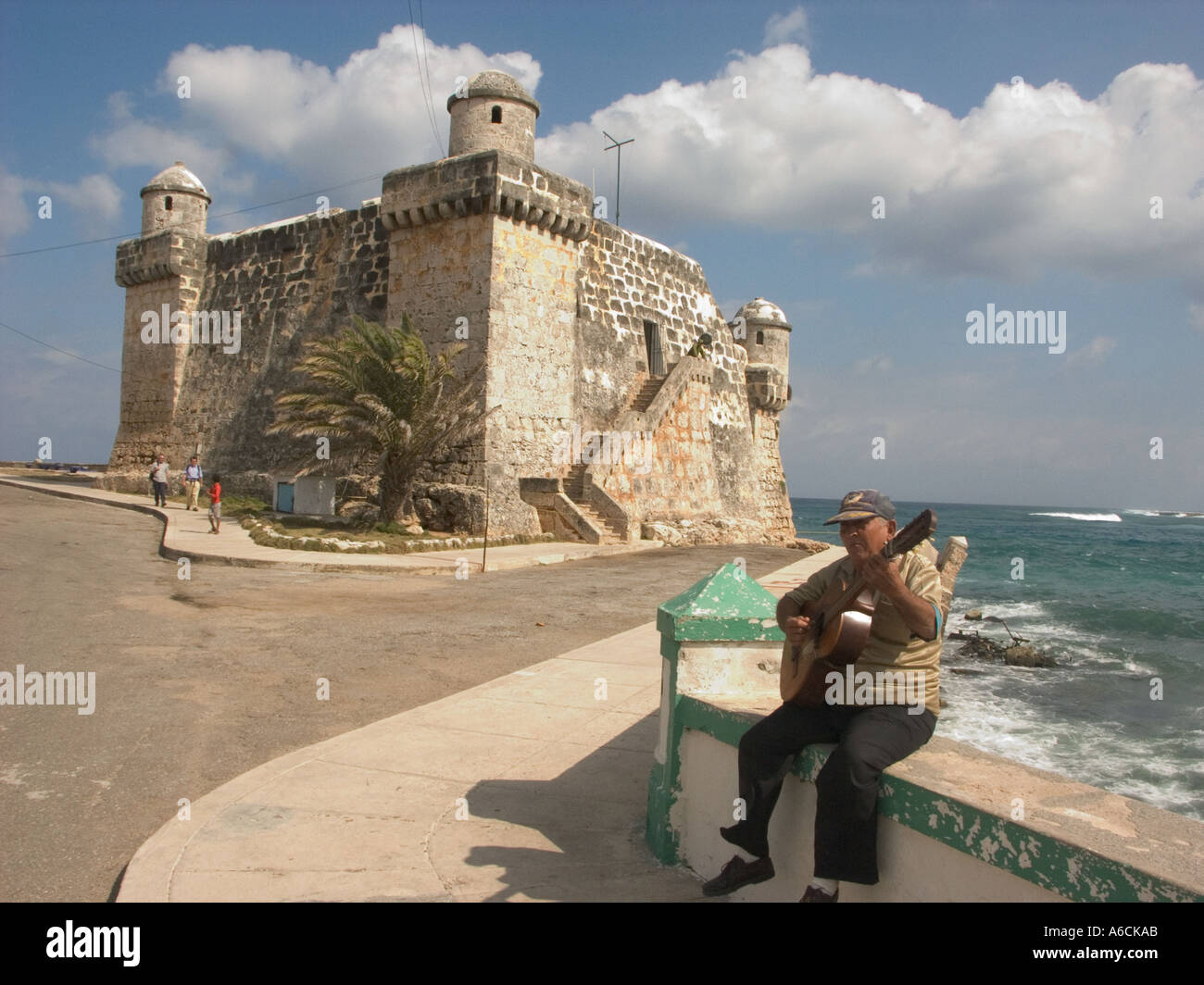 Cuba La Habana cojimar vista de Fort del siglo XVII construida en 1645 por Gino batista antonelli Foto de stock