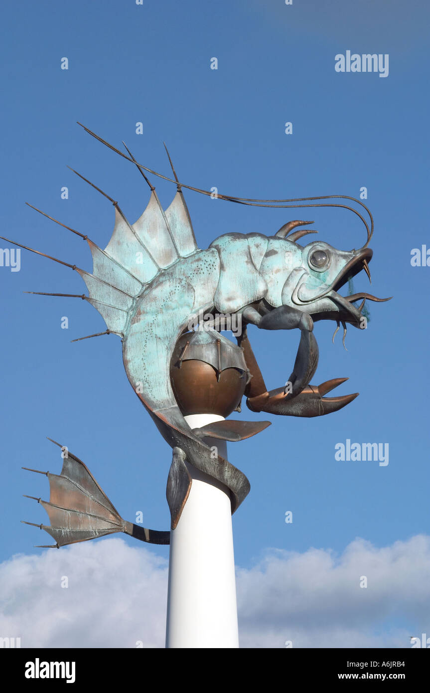 Escultura de criatura marina titulado El Leviatán en el Barbican, Plymouth, Devon, Inglaterra. El artista es Brian cayó Foto de stock
