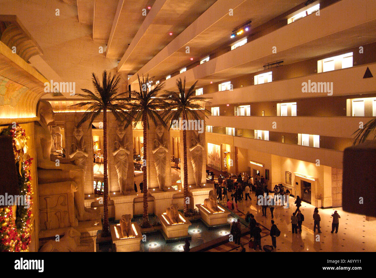 El interior del hotel Luxor Las Vegas Nevada Foto de stock