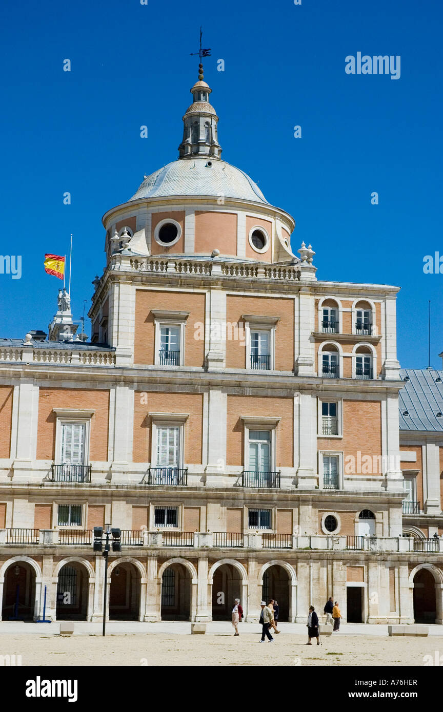 El Palacio Real y la Plaza de Parejas Aranjuez MADRID ESPAÑA Comunidad Autónoma Foto de stock
