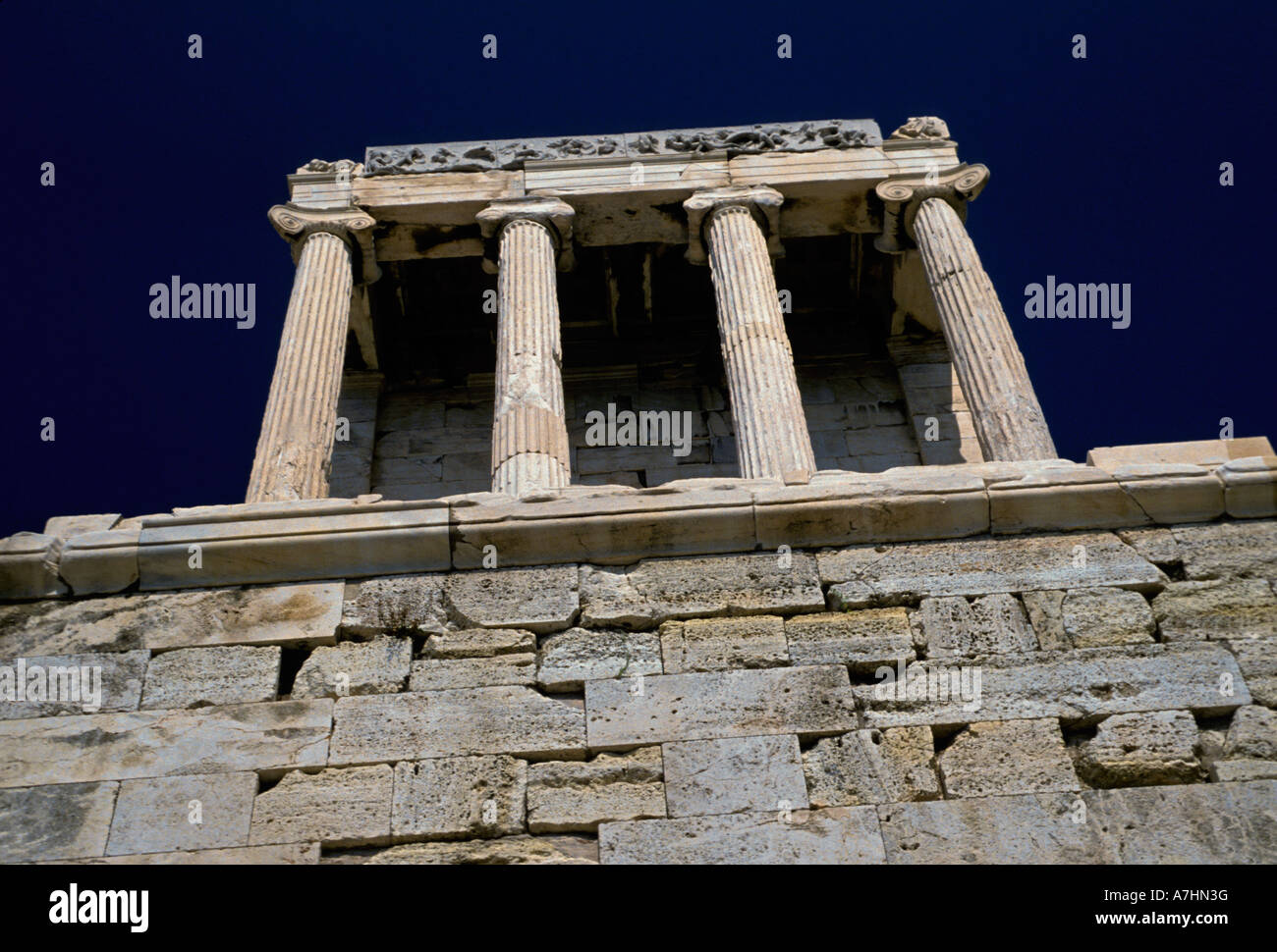 Athena nike fotografías e imágenes de alta resolución - Alamy