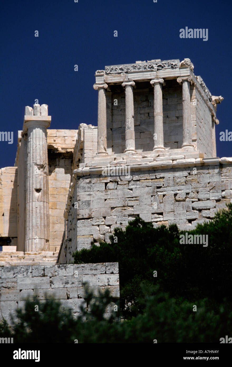 El Templo de Atenea Nike, Atenea Niké, la diosa de la guerra, diosa de la  sabiduría, la Acrópolis, la ciudad de Athens, Atenas, Attica, Grecia  Fotografía de stock - Alamy