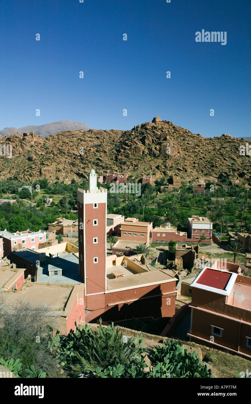 Mezquita Roja, Adai, Tafraoute, Anti Atlas, Marruecos Foto de stock