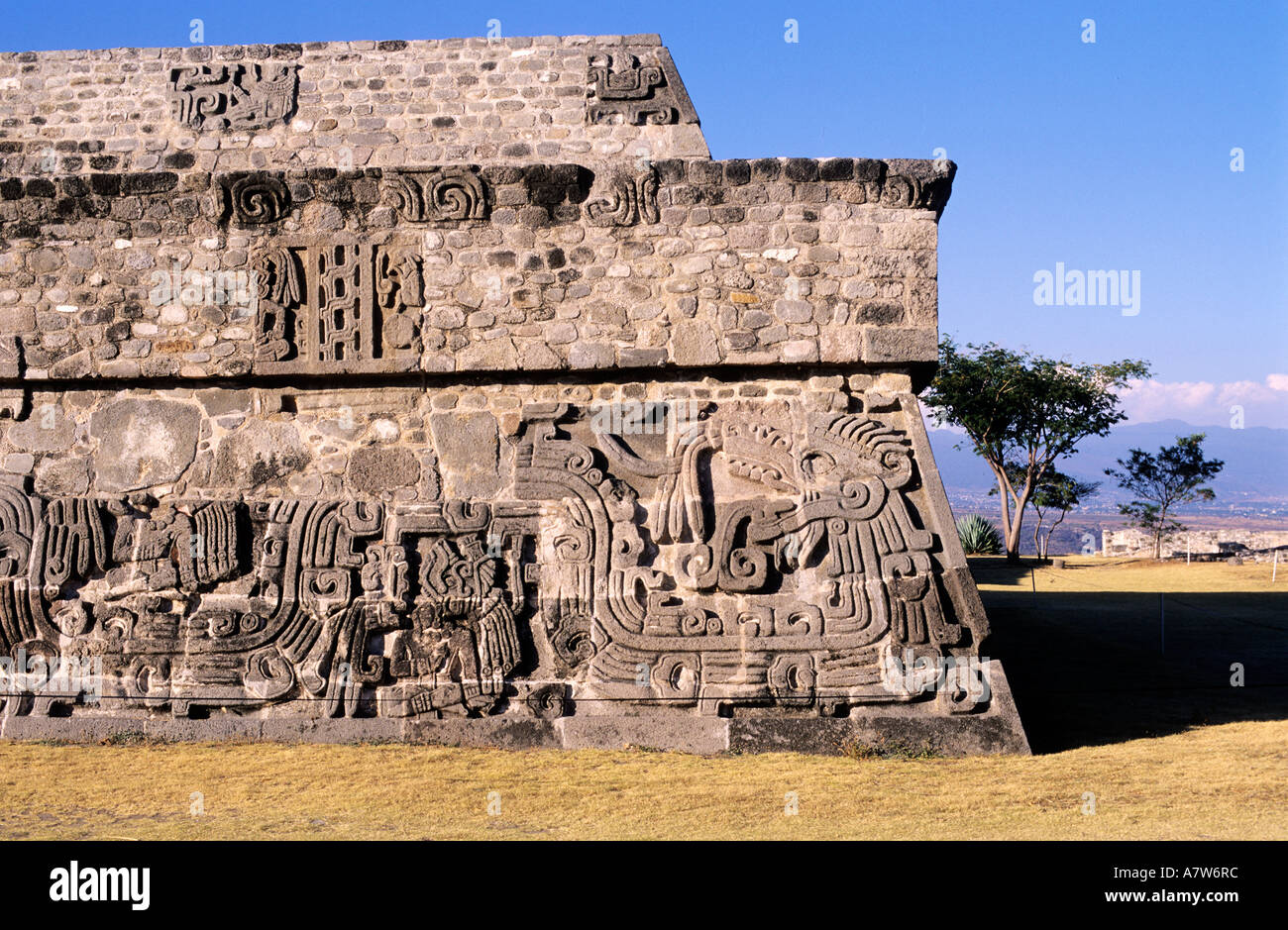 México, Estado de Morelos, Xochicalco lugar clasificado como Patrimonio