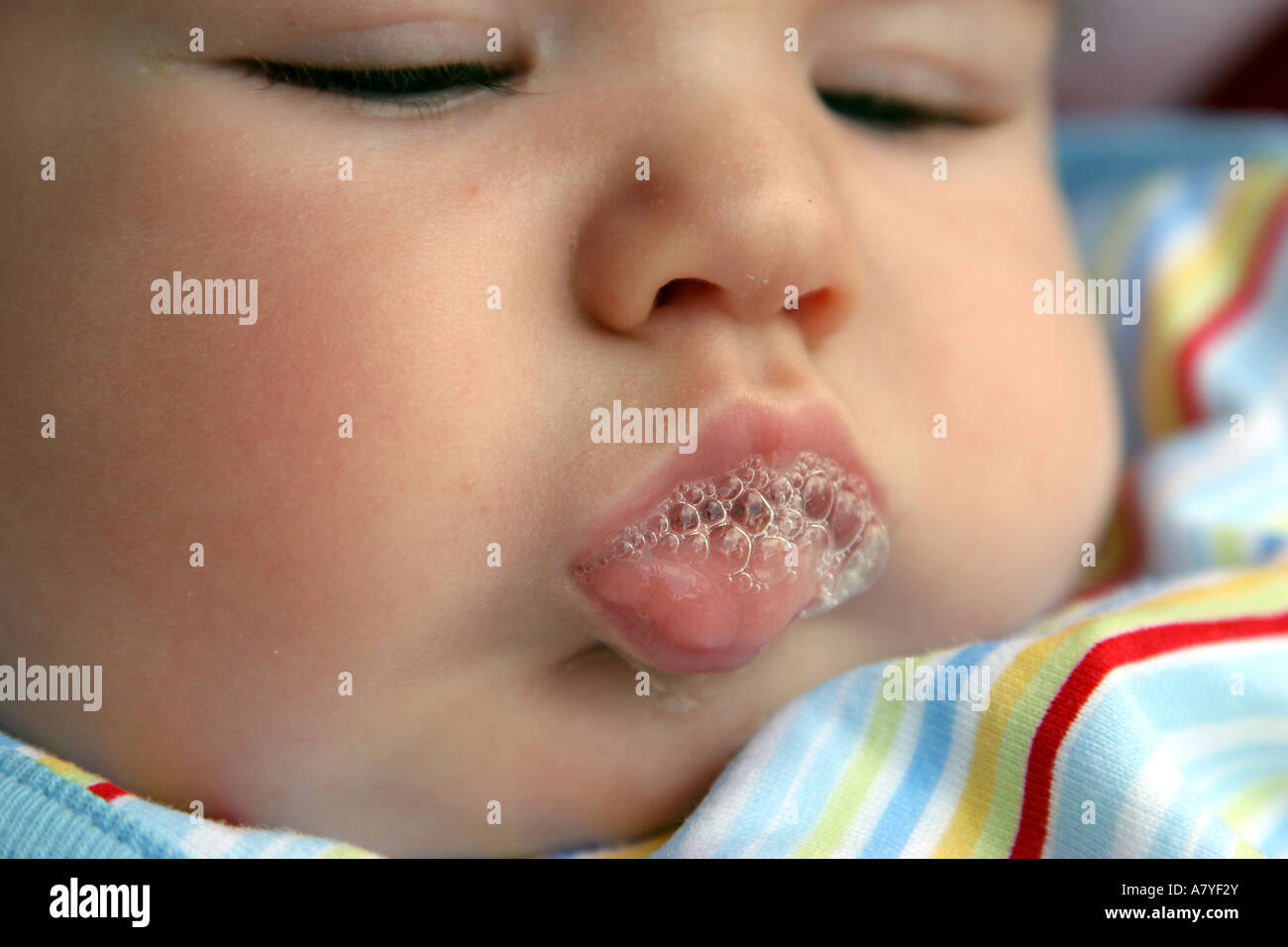 Burbujas En La Nariz Fotos e Imágenes de stock Alamy