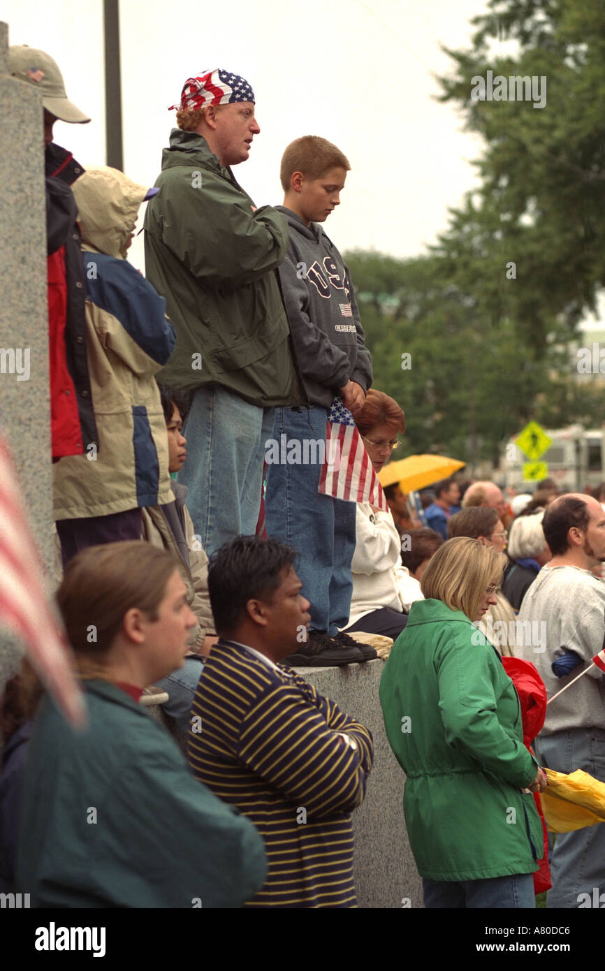 Los Dolientes En El Capitolio Estatal Conmemorativo Para 9 11 Desastre St Paul Mn Minnesota Ee Uu Fotografia De Stock Alamy