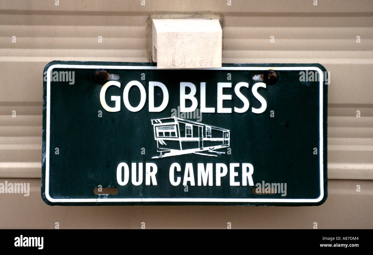 Que Dios bendiga nuestro camper Camping Car de placa de matrícula Foto de stock