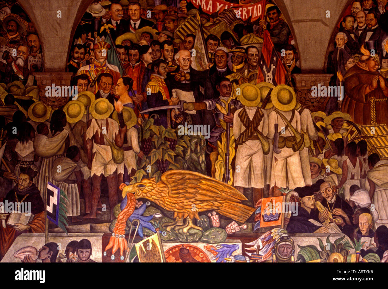 Desde la Conquista hasta 1930, mural, mural de Diego Rivera, Diego Rivera,  el Palacio Nacional, Ciudad de México, Distrito Federal, México Fotografía  de stock - Alamy