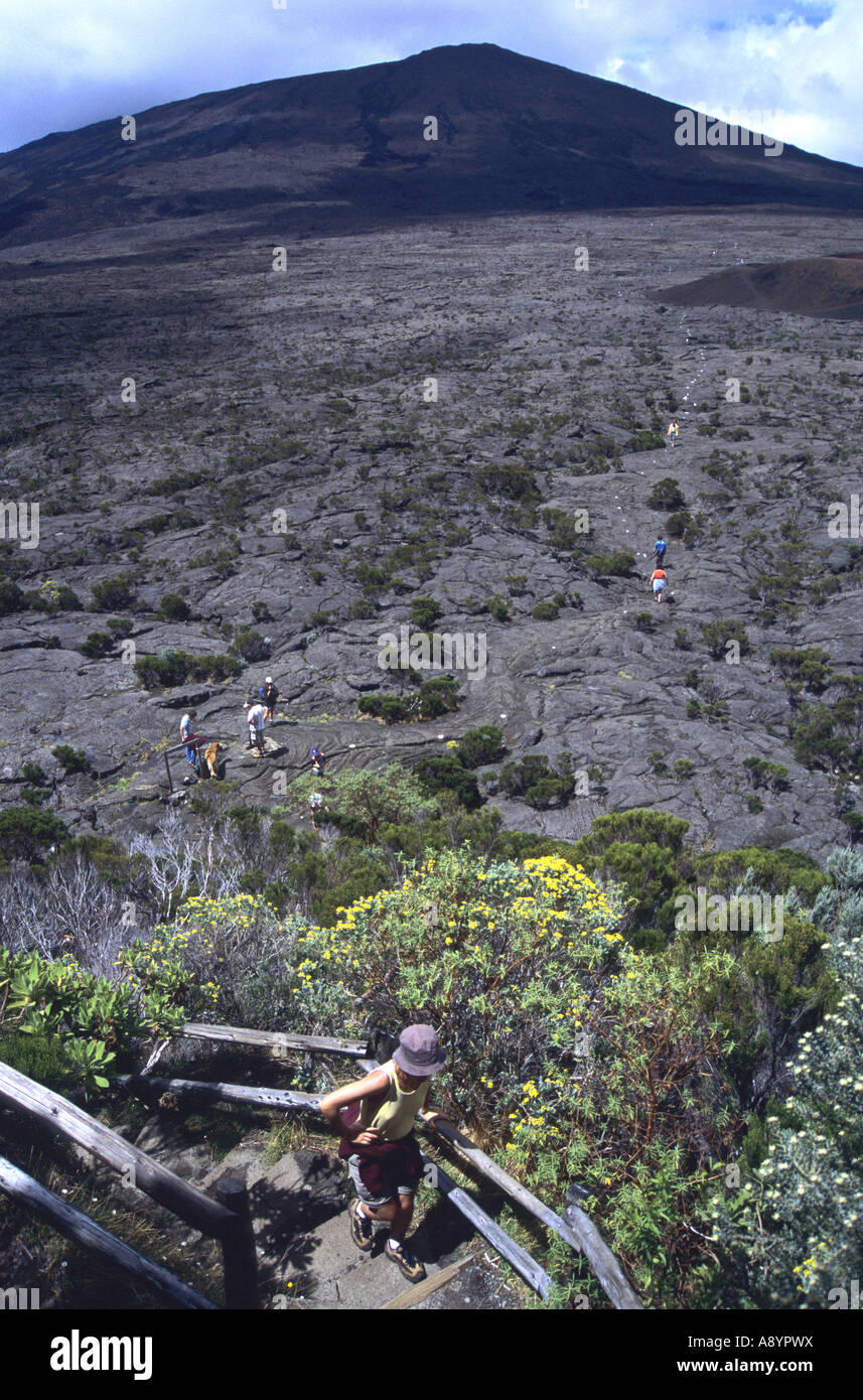 Piton de la Fournaise VOLCÁN ISLA DE LA REUNION en departamento de ultramar de Francia