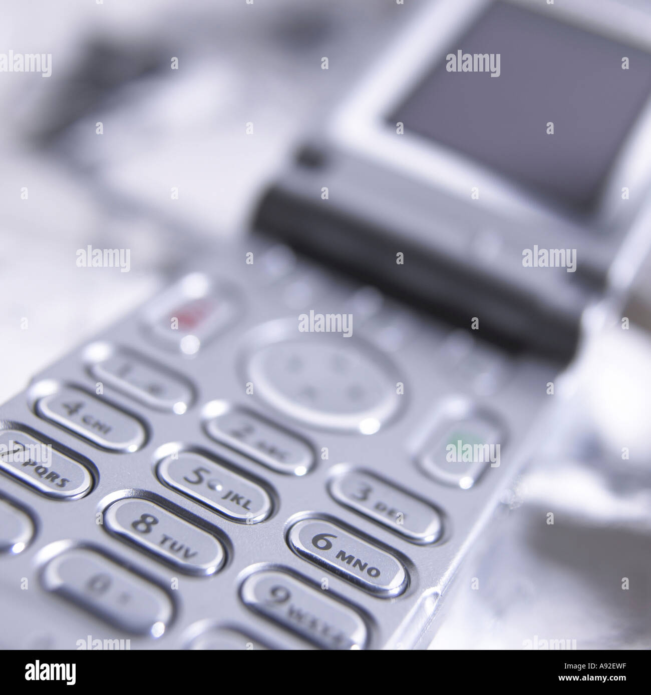 Telã©fono de tapa fotografías e imágenes de alta resolución - Alamy
