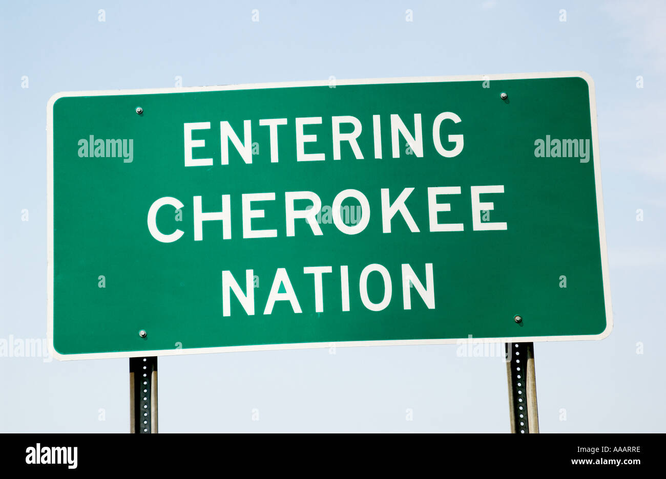 Entrando en la Nación Cherokee de Oklahoma Signo de EE.UU. Foto de stock