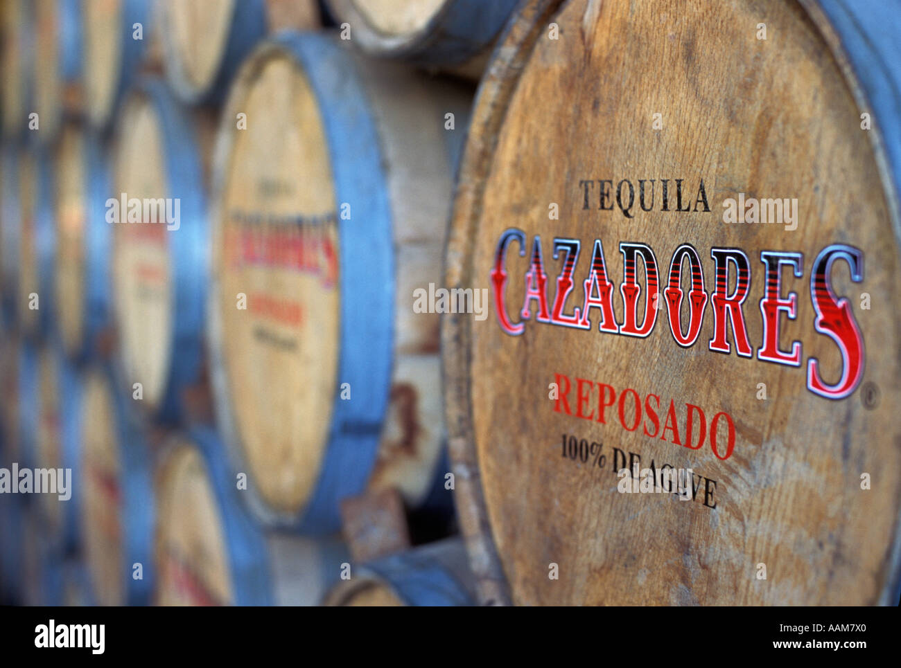 Envejecimiento barriles de Tequila Cazadores, Arandas, México. La