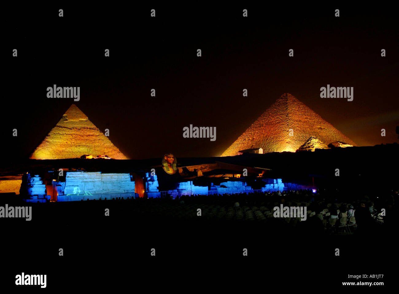 Pirámide,show de luces,El Cairo,Egipto, Foto de stock