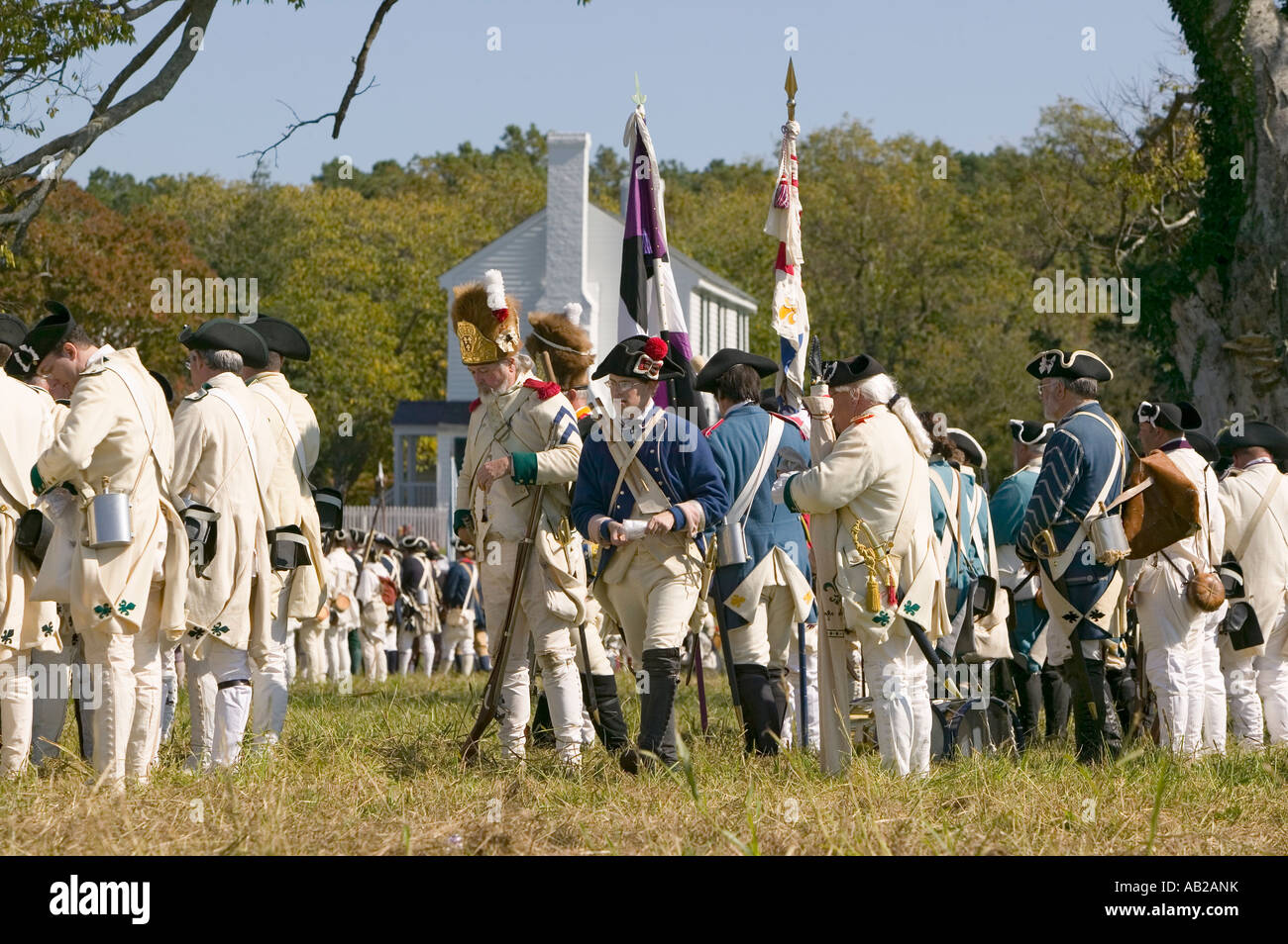 Volver promulgación de ataque en refugios 9 10, donde la principal acción de infantería el asedio de Yorktown tuvo lugar Washingt General Foto de stock