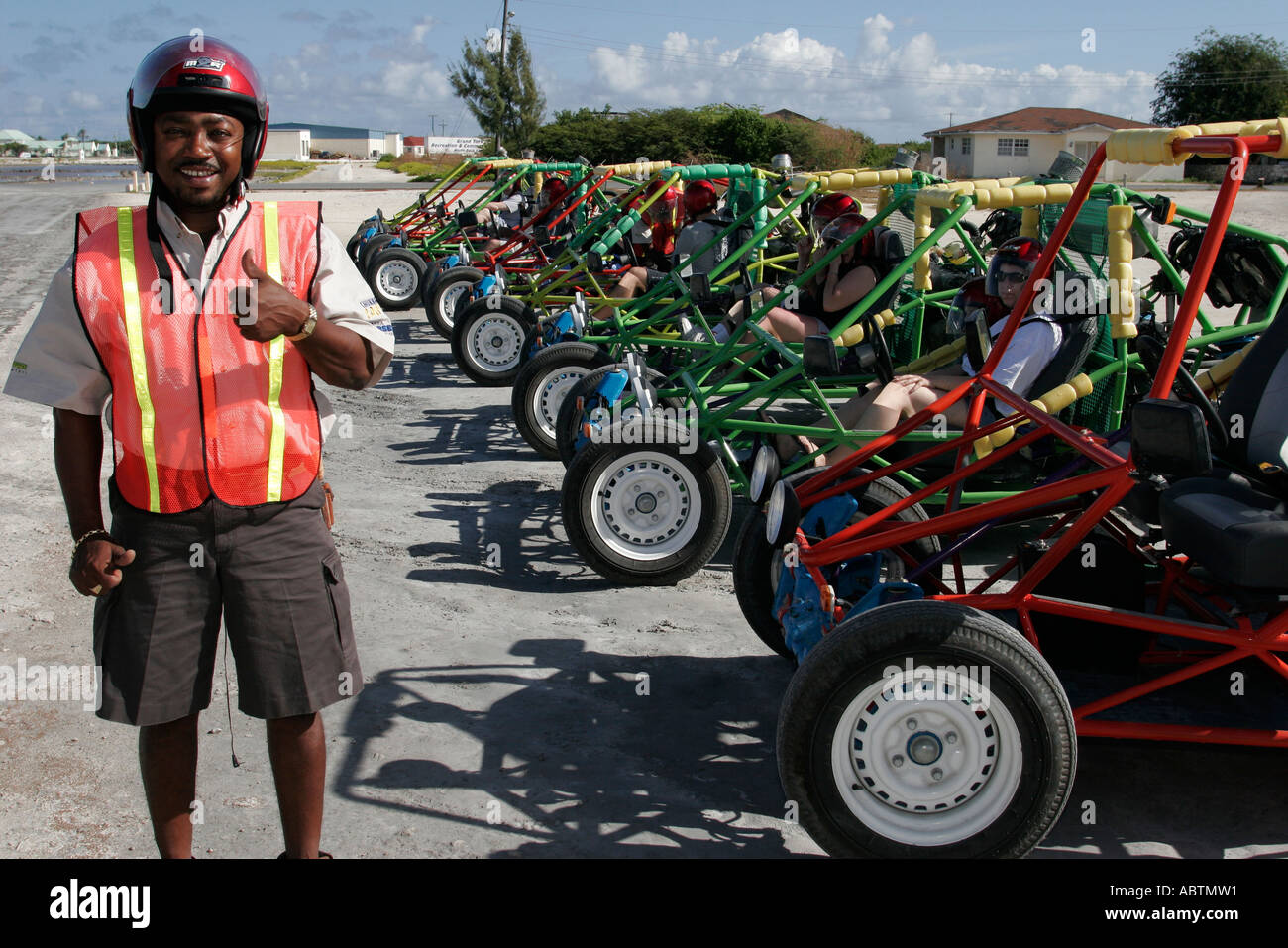 Islas Turcas y Caicos, Gran Turca, BWI, B. W.I, Antillas Británicas, Caribe, Océano Atlántico, agua, cadena de islas Bahamas, tropical, Cockburn Town, capital, Negro Foto de stock