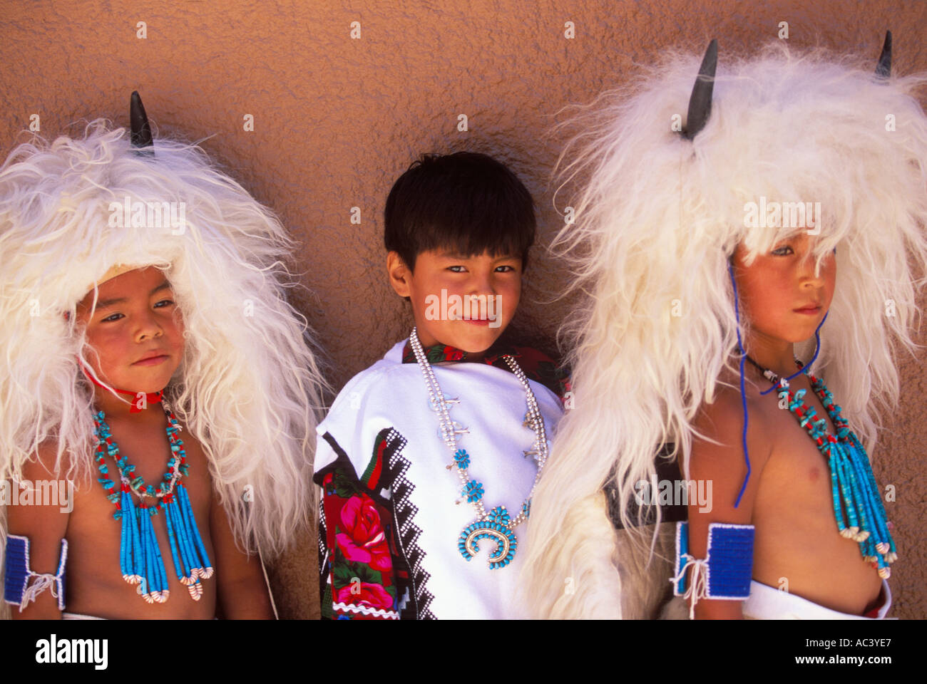 Pueblo Zuni Bailarines Búfalo Blanco Gallup Entre Indígenas