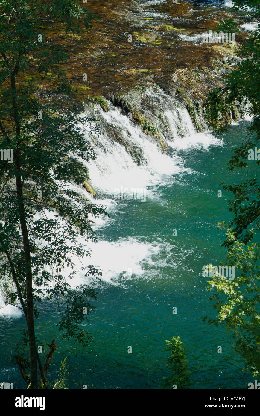 Cascada en el río Slunjcica en Rastoke en Kordun región en Croacia Central Foto de stock