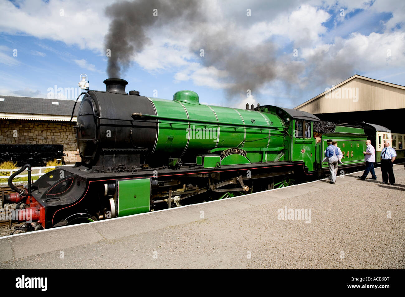 Tren de vapor a Bo ness Kinneil Railway Foto de stock