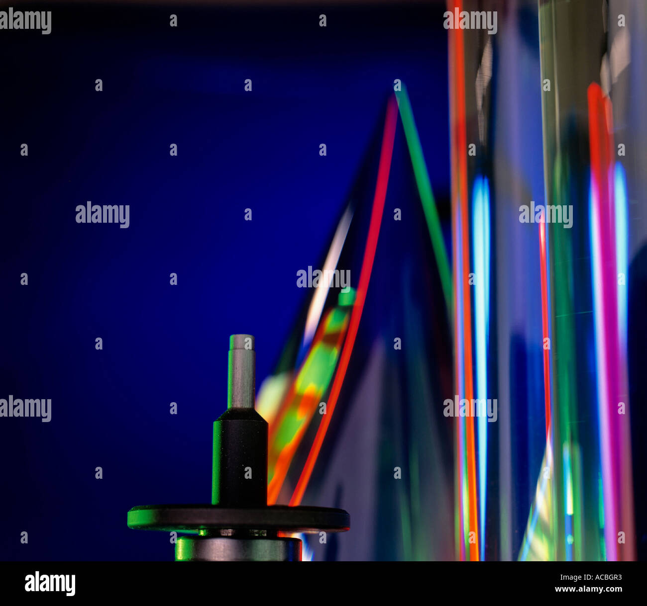 Conos de plástico iluminado y eje de transmisión Foto de stock